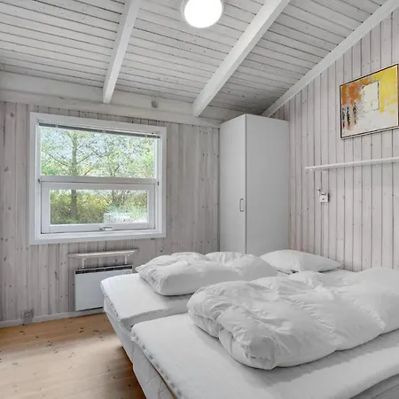 Tatil Evi Awesome In W/ Sauna And 4 Bedrooms Hals